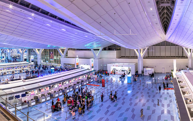 Haneda Airport’s runway C back in operation after crash