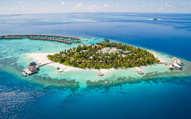 Maldives keen to woo back Indian tourists
