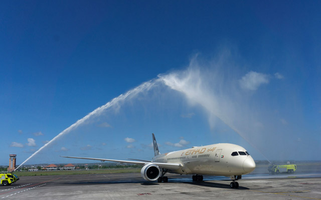 Aviation roundup: Etihad Airways, Jetstar Asia and more