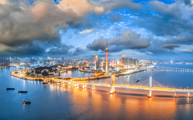 Macau woos Muslim travellers