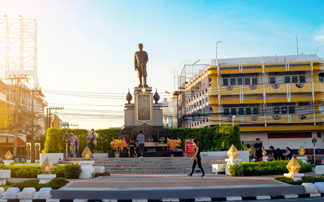 Udon Thani shutterstock_200972776_Udon-Thani-640