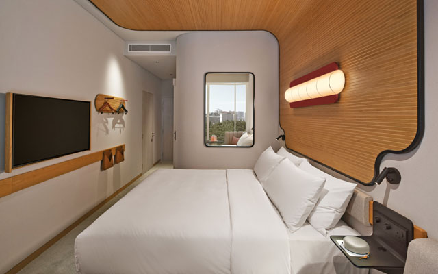 The Standard Singapore-Standard_King_640