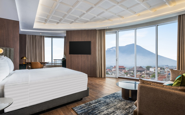New hotels: Four Points by Sheraton Bangkok, Sukhumvit 22, Mercure Garut City Center and more