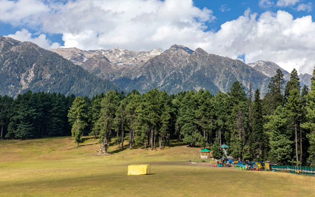 Deadly terror attack in Kashmir claims lives of tourists, foreign nationals