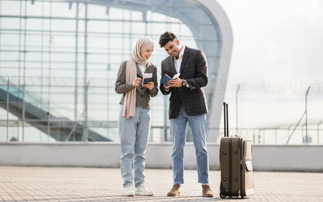 Business,-trip-and-people-concept_640