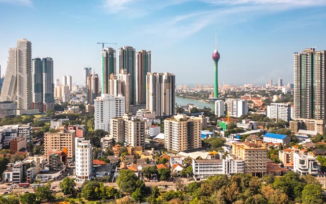 Sri Lanka Colombo skyline 640