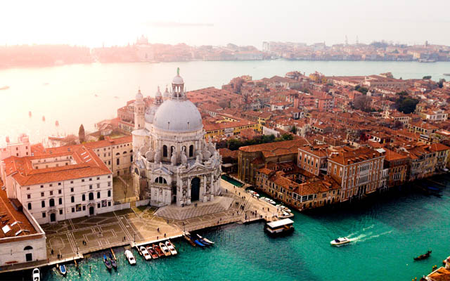 Venice aerial 640