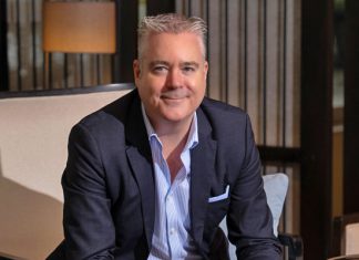 Anantara Riverside Bangkok Resort names new GM