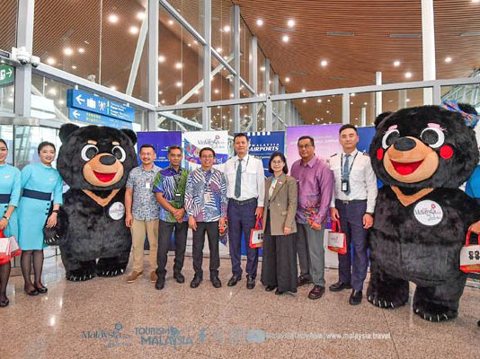 Aviation roundup: Xiamen Airlines, Emirates and more