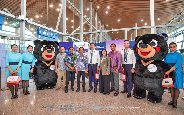 Xiamen Airlines inaugural to KL 640