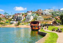 Sri Lanka urges tourists not to cancel visits