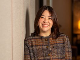 Four Seasons Hotel Singapore welcomes associate commercial director