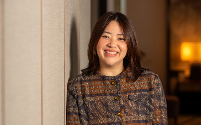 Four Seasons Hotel Singapore welcomes associate commercial director