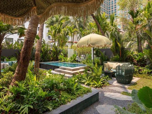 New hotels: Anantara Siam Bangkok Hotel, Wyndham Garden Manila Bay, and more